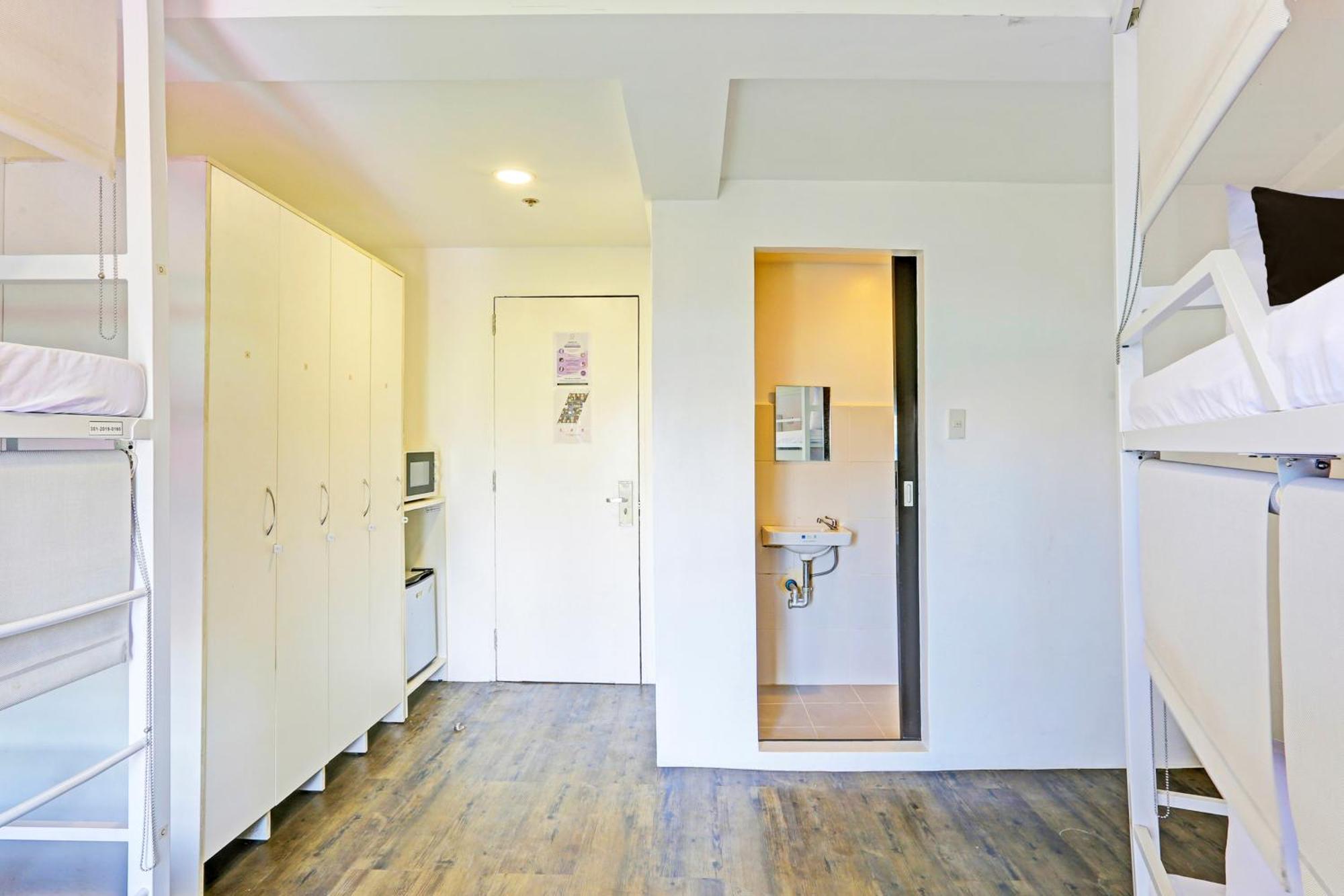 Spot On Hostel ,Taguig Manila Formerly Mytown Hongkong Bagian luar foto
